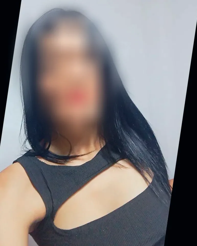 Annika, 25