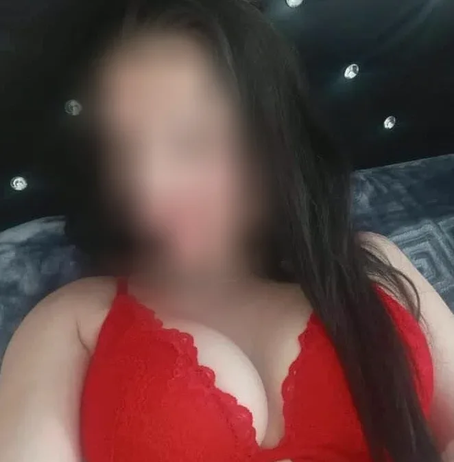 Jessica, 35