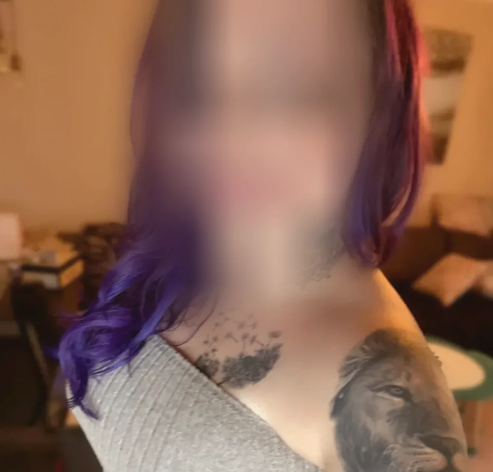 Stefanie, 30